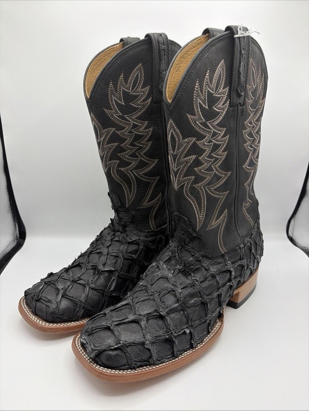 CODY JAMES MEN'S EXOTIC PIRARUCU WESTERN BOOTS SQUARE TOE Sz 9 1/2 Black LIKENEW